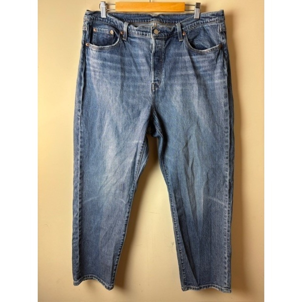 Mens 36 Levi's‎ 501 Original Straight Leg Jeans Blue Denim High Rise Normcore